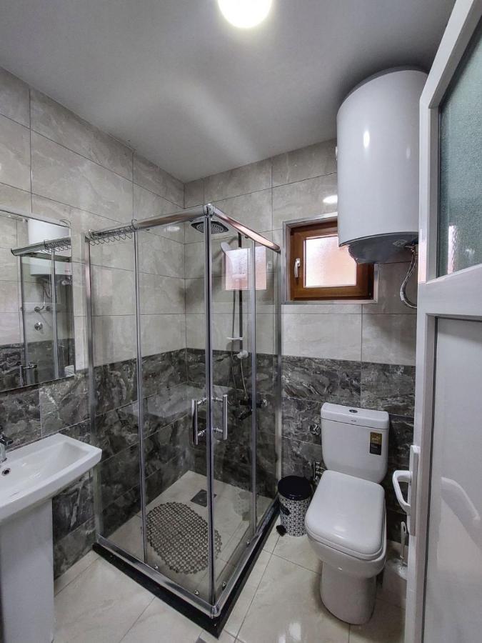 Eleon Motel Брезовица Екстериор снимка